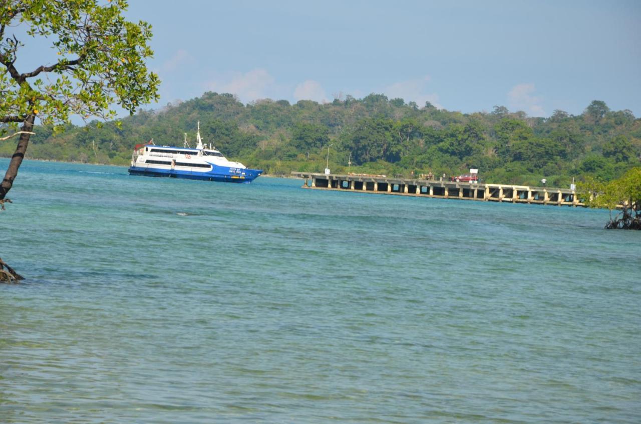 Coconhuts Beach Resort Lakshmanpur Eksteriør bilde
