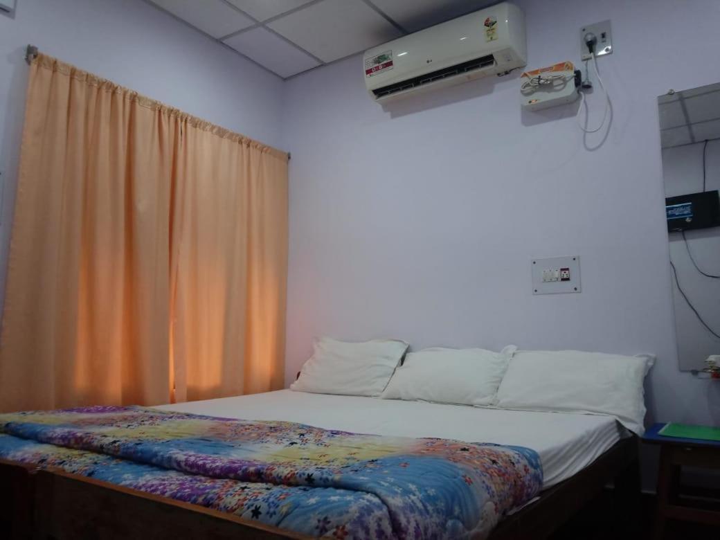 Coconhuts Beach Resort Lakshmanpur Eksteriør bilde