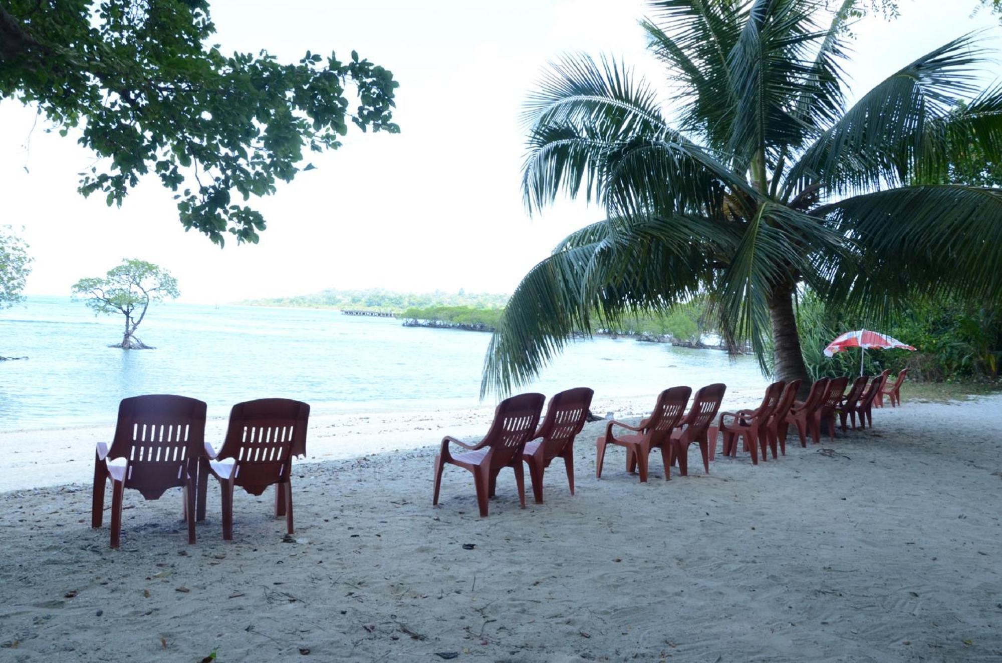 Coconhuts Beach Resort Lakshmanpur Eksteriør bilde